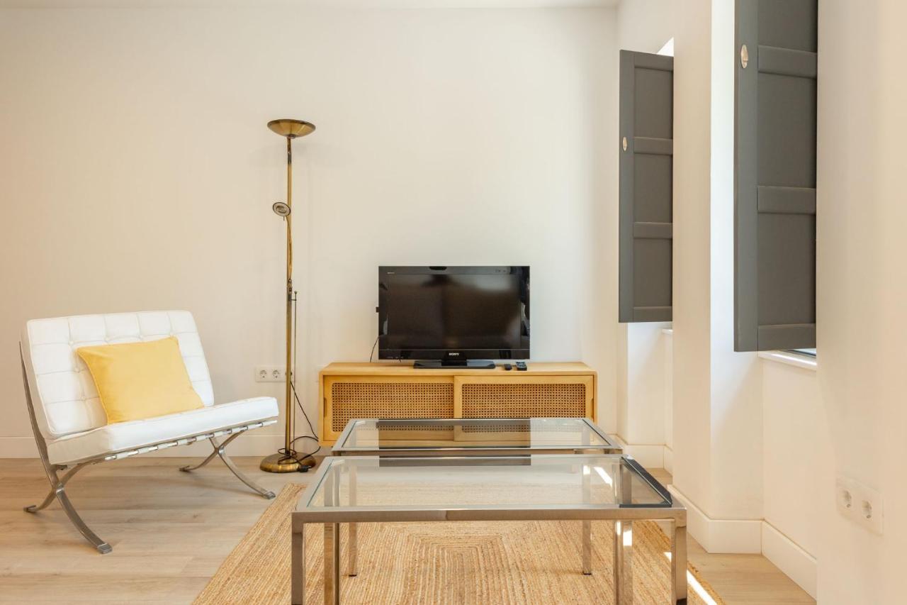 Jardines Del Valle, Historical Center, 5 Pax * Seville